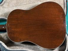 Gibson J-45_3