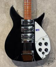 Rickenbacker 2006 325C64 ファーストロッド!!