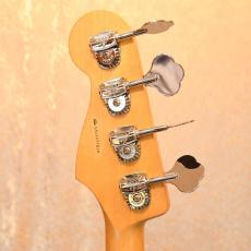 Fender American Deluxe Dimension Bass IV_4
