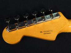 Fender Vintera II 60s Stratocaster 3-Color Sunburst★週替わりSALE☆_9