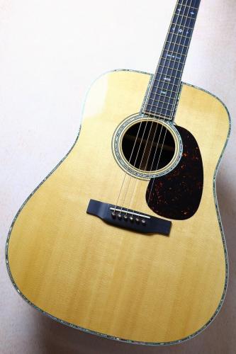 Martin 【Martin グラスプレゼント】D-45Moden Deluxe #2942846 【Modern Deluxe シリーズ最高位モデル!】