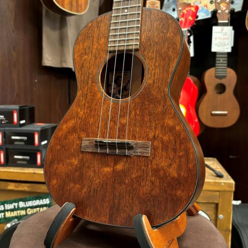 Martin 1T IZ Tenor Uke #2823693 【テナーサイズ】【Made in USA】