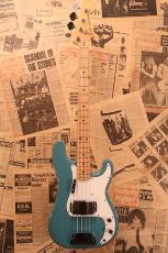 Fender 1980 Precision Bass "International Color Series Maui Blue Finish"