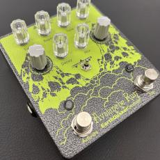 EarthQuaker Devices Avalanche Run Hammered Gray
