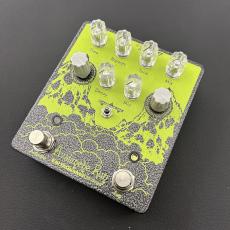EarthQuaker Devices Avalanche Run Hammered Gray_2