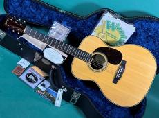 Martin 000-EC 30th Anniversary