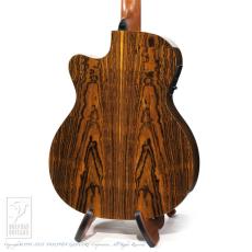 LAG GUITARS THV30ACE HyVibe_4