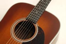 Martin 【BONUS SALE!】HD-28 Ambertone 【2016年製USED】【希少カラー/42.9mmナット幅】_5