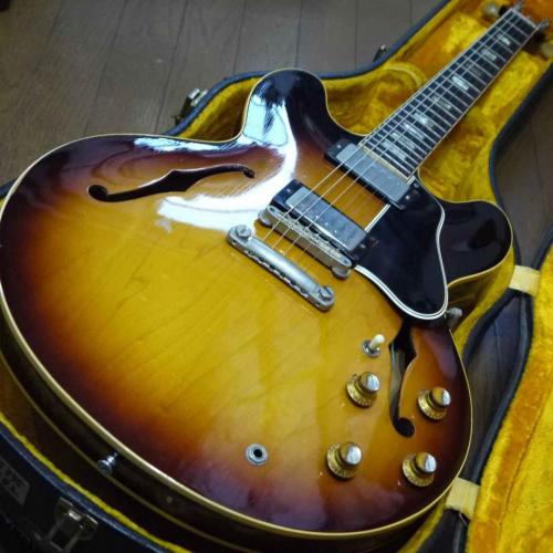 Gibson ES-335TD 人気の Wide Nut1965年製です。