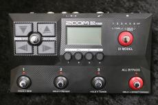 ZOOM B2 Four【100種類以上のアンプ/エフェクト内蔵ベース用マルチエフェクター】【完品USED】_2