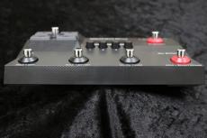 ZOOM B2 Four【100種類以上のアンプ/エフェクト内蔵ベース用マルチエフェクター】【完品USED】_7