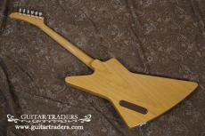 Gibson 1999 Custom Shop Historic Collection 1958 Korina Explorer Reissue_2