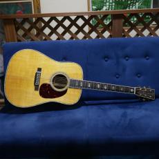 Martin D-45 Standard