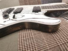 MAYONES REGIUS GOTIC 6_12