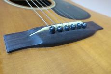 Cat's Eyes CE-800S / Limited Model・Solid Spruce Top・Solid Mahogany Side and Back・Original Peg・Mahogany Neck・Rosewood Fingerboard and Brode・Long Saddle・Tortoise Color Binding and Pick guard【With Hard Case】1981年製　_14