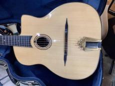 ARIA MM-100/O Maccaferri　TYPE Gipsy Jazz Guitar マイク搭載　【アリア マカフェリ　オーバルタイプ　ジプシージャズギター　MM100 】　　_4