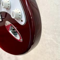 Fender Standard Stratocaster_8