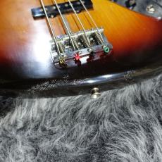 Fender JB62-950_10