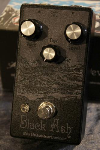 Earth Quaker Devices Black Ash Endangered Fuzz #1665【USED】【ベンダー系ファズ】【限定生産モデル】