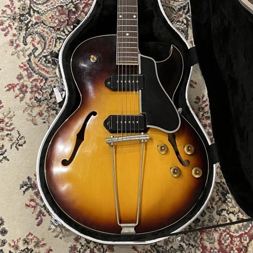Gibson ES-225TD Sunburst 1957年製【2.52kg】【御茶ノ水駅前店】
