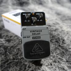 BEHRINGER VD400
