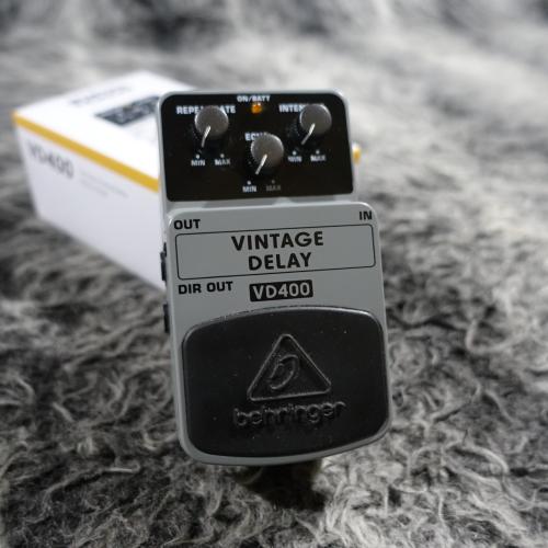 BEHRINGER VD400