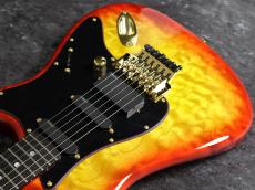Provision STC-SLM Quilt Maple Cherry Sunburst 【エボニー指板】【キルトメイプルボディー】【ルカサーファン必見】_6