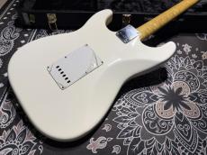 Davis Custom Guitars Davis Custom Guitars Yngwie Malmsteen Scalloped Stratocaster / OlympicWhite_7