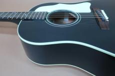 Gibson Kazuyoshi Saito J-45 Signature Model / Spruce Top・Mahogany Side and Back・Belly Down Bridge/ TUSQ in Black Saddle・With Original Fishman Ellipse Matrix Blend・Large Pick guard With Dummy Screws【With Ori_13