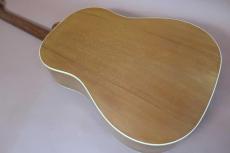 Gibson J-50 / Montana factory・Solid Spruce Top・Solid Mahogany Side and Back・Mahogany Neck・One Rings Rosetta・Normal Saddle・Large Pick-guard・With Active Pickup 【With Original Hard Case】  1999年製_6