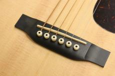 Martin LX1RE ピックアップ搭載_8