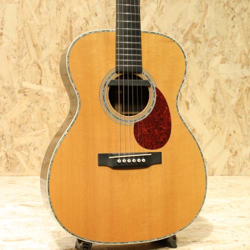 Martin OM-Custom 2000