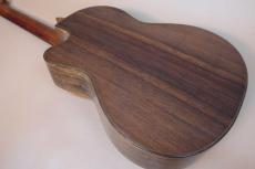 Okita Guitar（沖田ギター工房） Classic Guitar Custom Oder Model / Venetian Cutaway・Waverly peg・Solid German Spruce Top・Solid Brazilian Rosewood Side and Back・Curly Koa Binding【With Original Case】2003年製_7
