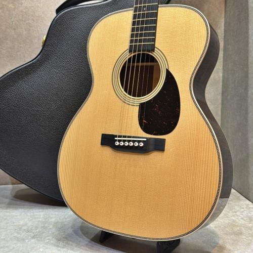 Martin 【試奏動画あり】OM-28 Modern Deluxe #3034693【木目良好・レスポンス抜群】【当店限定特典付き】【送料当社負担】【池袋店在庫品】