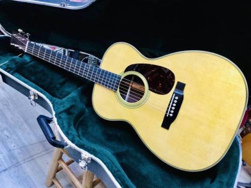 Martin  00-28 Standard マーチン 0028 oo-28 【アンプに繋げる マーティン ギター OO28 】