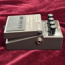 BOSS RV-3 Digital Reverb / Delay_6