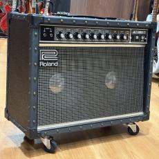 Roland JC-77