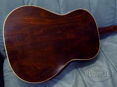 Gibson LG-2_8