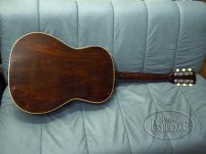 Gibson LG-2_9