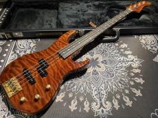 Valley Arts Valley Arts Custom Pro USA Bass / Brown Quilt TOP_2