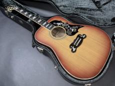 YAMAHA L-12S / Solid Spruce Top・Solid African Mahogany Side and Back・Trapezoid Inlay and Bridge Inlay・Ebony Fingerboard and Bridge・Adjustable Saddle・L-54 Style Pick guard【With YAMAHA DLX Hard Case】1978年製