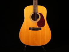 Martin MTV-1 Unplugged Model【限定697本 ローズウッドとマホガニーのハーフ&ハーフなサイドバック材仕様の特別モデル! クリスマーチン4世の遊び心満載のモデルです! 】解説試奏動画ご覧ください。_2