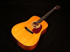 Martin MTV-1 Unplugged Model【限定697本 ローズウッドとマホガニーのハーフ&ハーフなサイドバック材仕様の特別モデル! クリスマーチン4世の遊び心満載のモデルです! 】解説試奏動画ご覧ください。_3