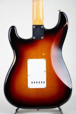 Fender Road Worn 60s Stratocaster 3-Color Sunburst 2017_3