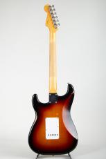 Fender Road Worn 60s Stratocaster 3-Color Sunburst 2017_4