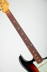 Fender Road Worn 60s Stratocaster 3-Color Sunburst 2017_5