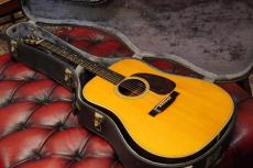 Martin D-28_17