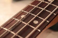 Fender 1969 Mustang Bass "Competition Burgundy"_4