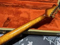 Valley Arts  Valley Arts '84 Stratocaster HSH Quilted Maple Kahler / Sunburst_9