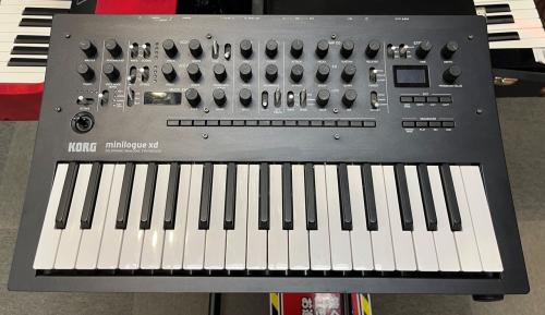 KORG minilogue xd【中古】